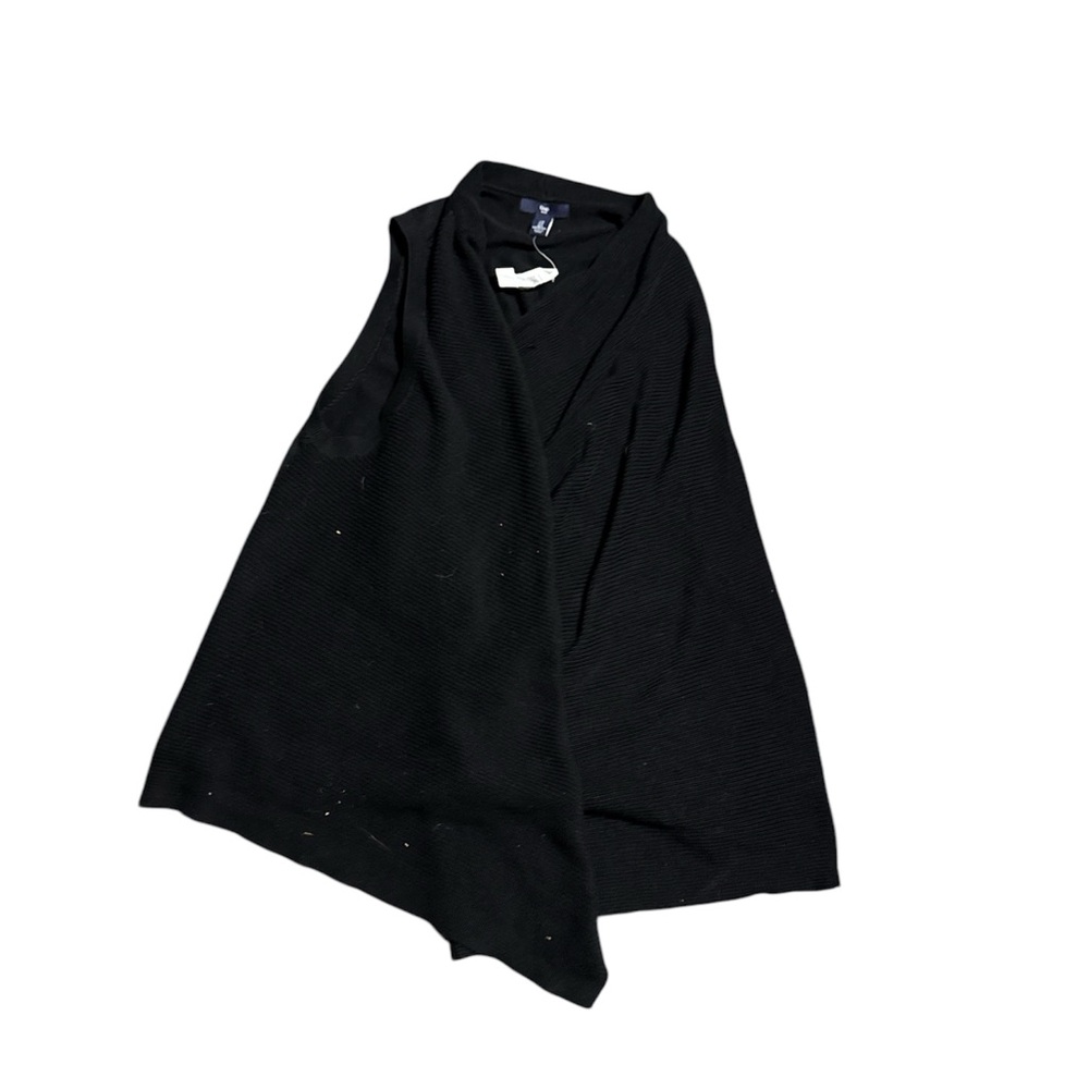 NWT Gap Black Sleeveless Cardigan